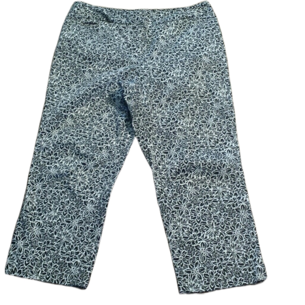 Rafaella Black and White Capris Sz 8